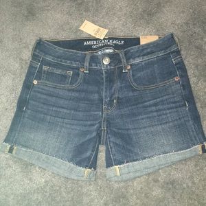 NWT - AEO Darker wash Midi Shorts